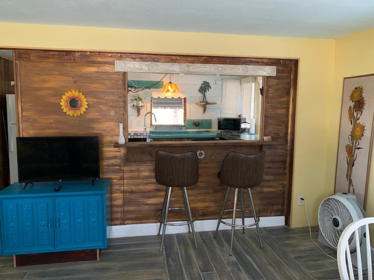 Nature Coast Inn & Cottages Inglis Εξωτερικό φωτογραφία