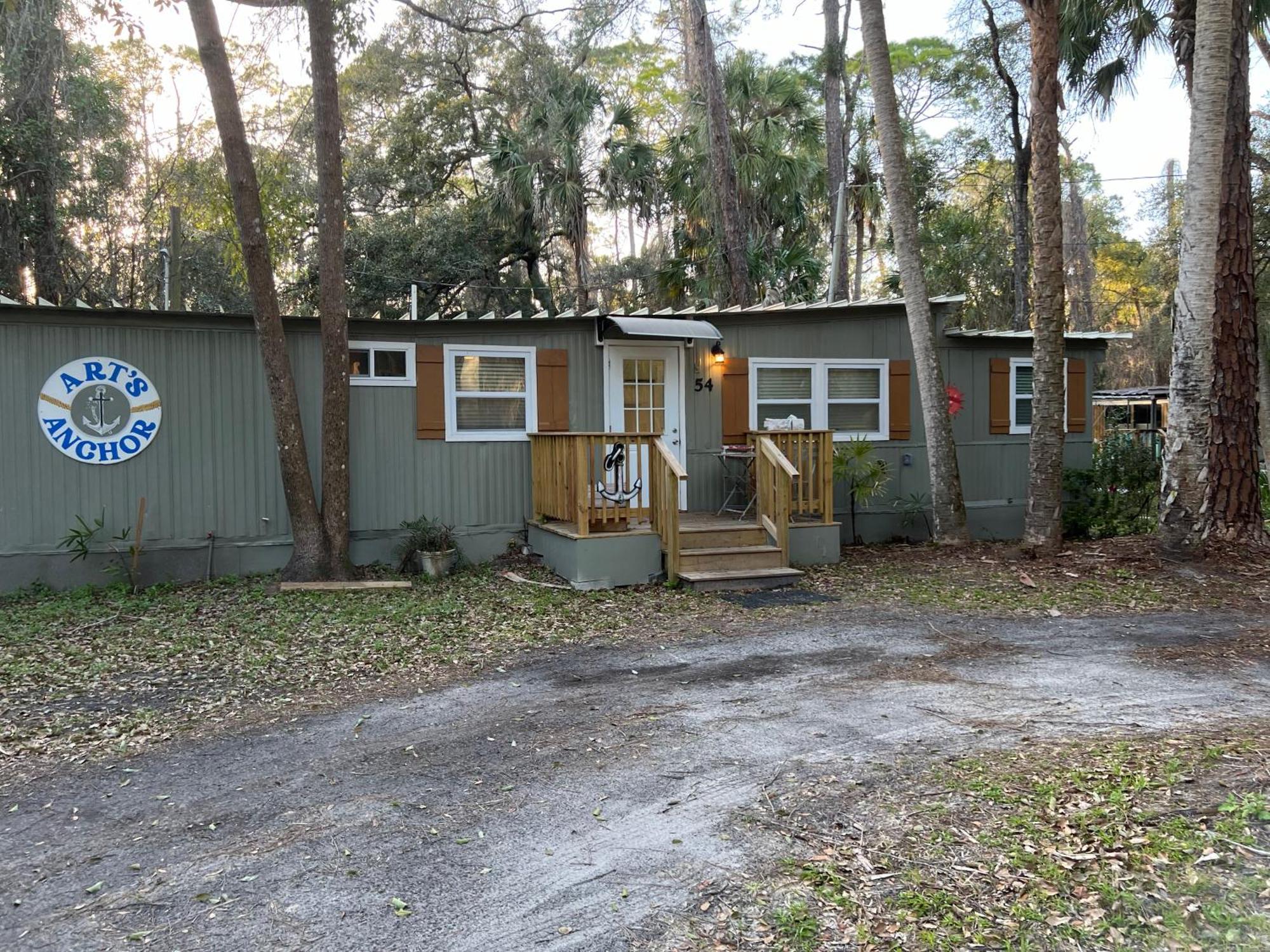Nature Coast Inn & Cottages Inglis Εξωτερικό φωτογραφία