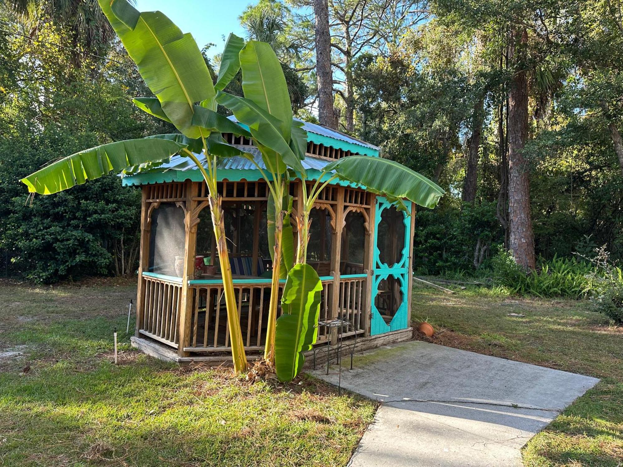 Nature Coast Inn & Cottages Inglis Εξωτερικό φωτογραφία